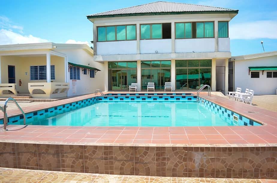 Hotel Loreto Cape Coast Exterior photo